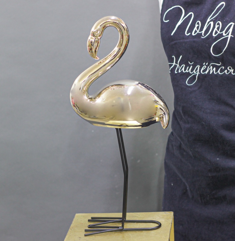 Золотой Фламинго (статуэтка)