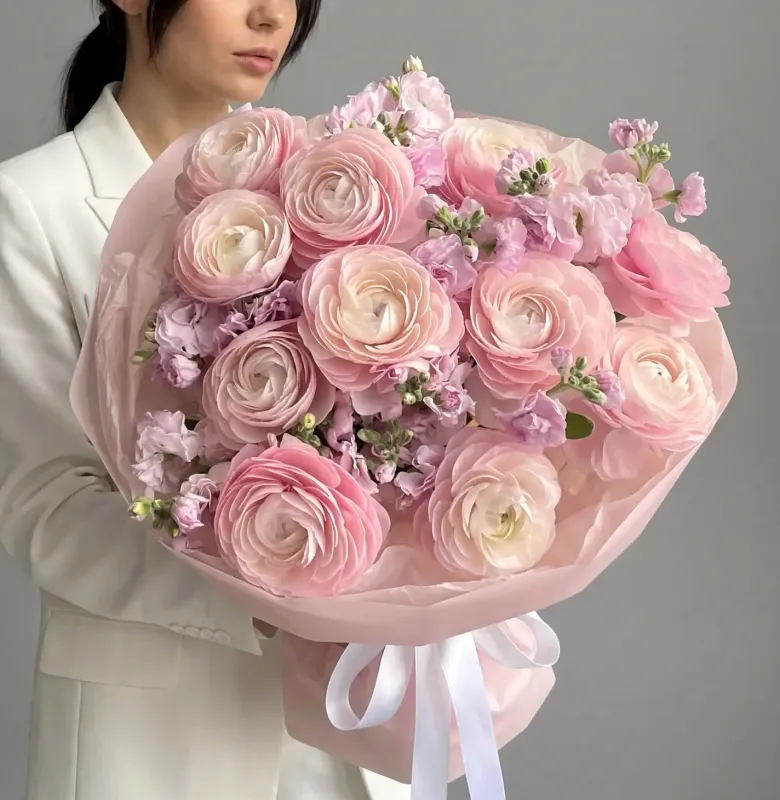 РАНУНКУЛЮСЫ Букет Крылья любви