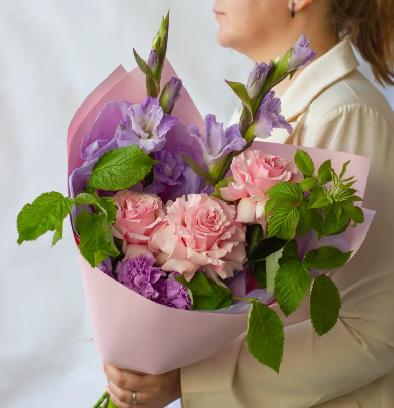 ГЛАДИОЛУСЫ Букет Лимонад