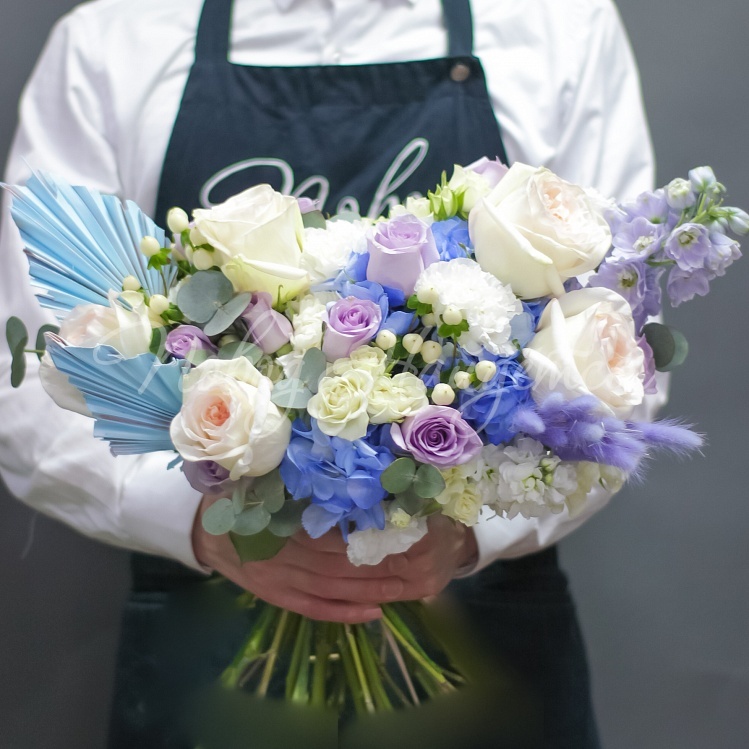 Букет невесты из гвоздик