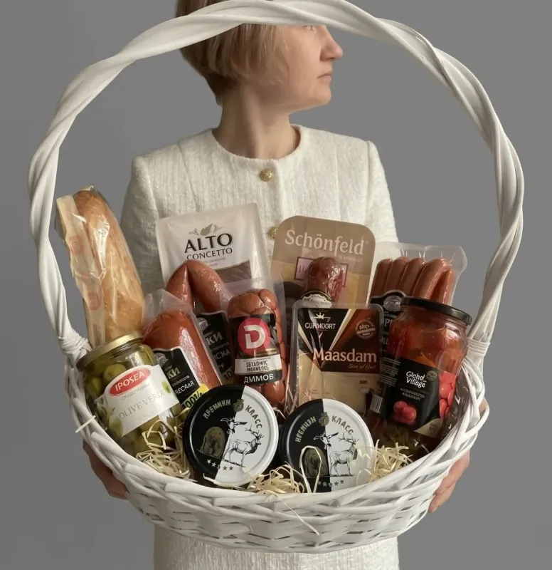 Подарочные корзины Корзина Сытная корзина