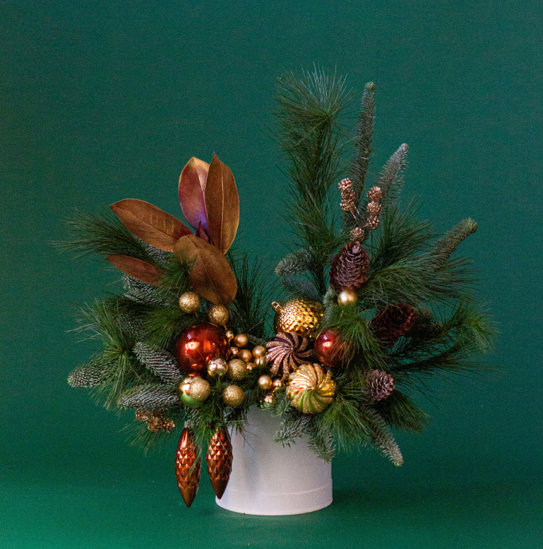 Цветочная композиция Новогодняя ночь