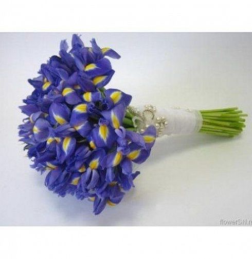 Фиолетовый букет невесты