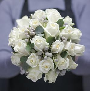 Свадебные букеты невесты из роз