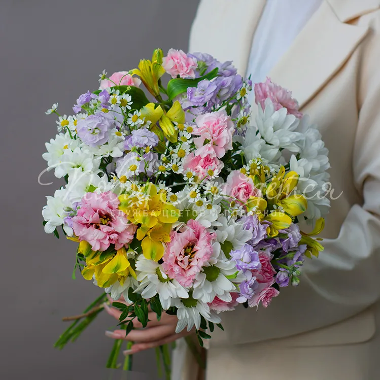 Цветы Букет Светлая полоса