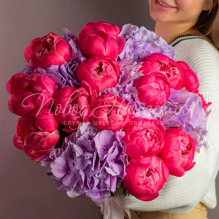 Букеты пионов