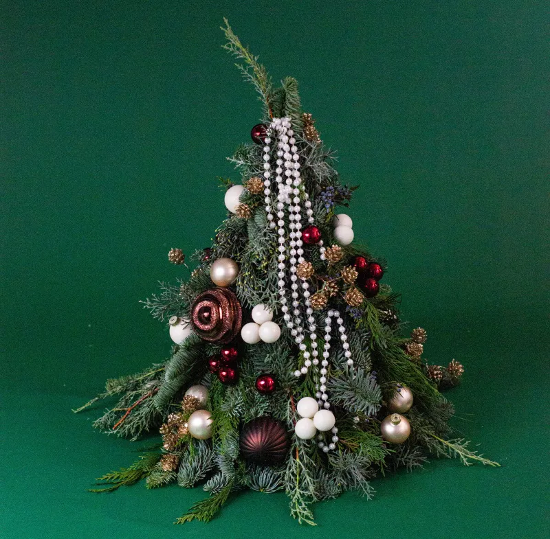 Елки декоративные украшенные Винтажная