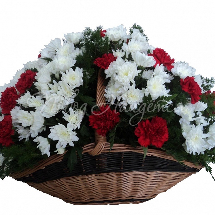 Корзина цветов на похороны