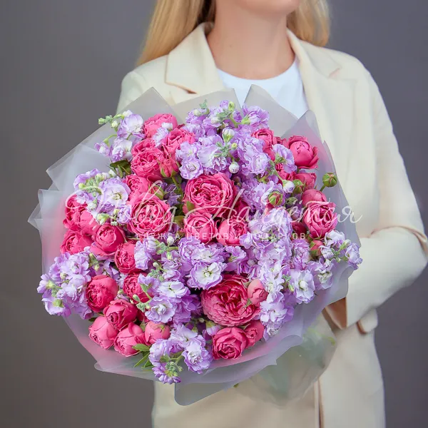 Пионовидные розы Букет Розовое небо