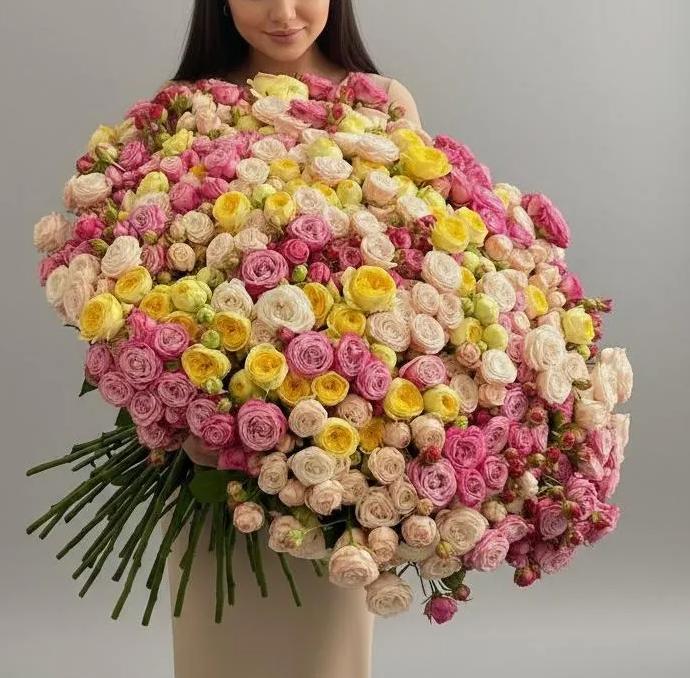 101 роза Букет Биатриса