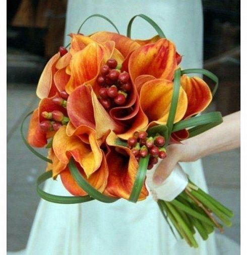 Оранжевый букет невесты