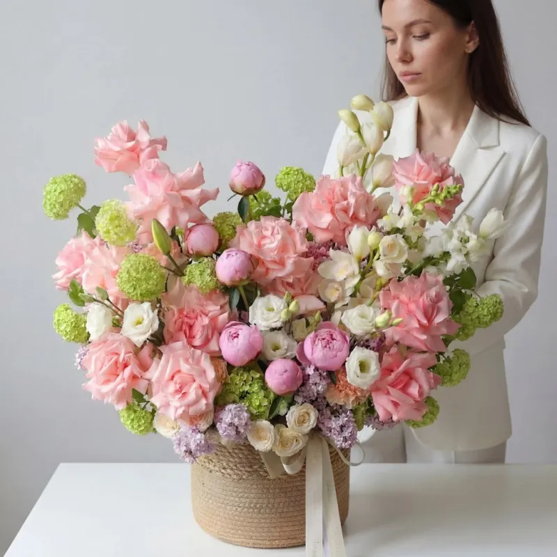 LUX Букет Изящный силуэт