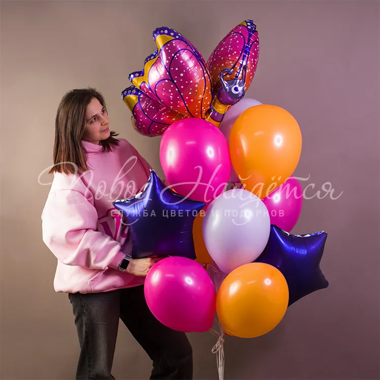 Обычные шары, облака из шаров Облако шаров "Крылья бабочки"