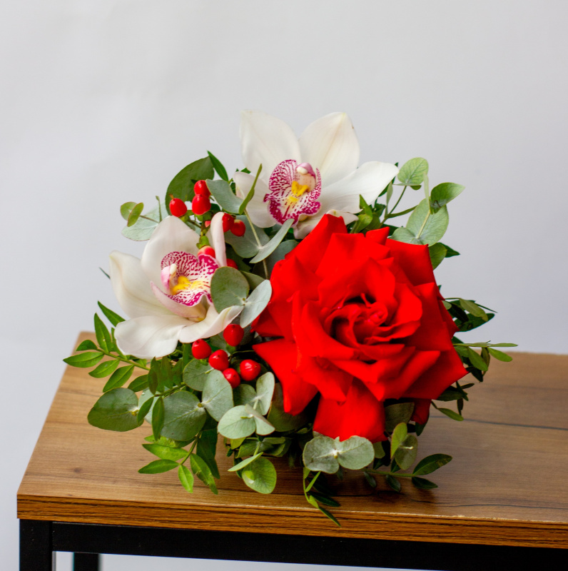 Цветочная композиция Композиция №122