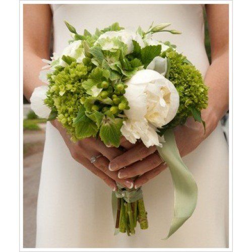 Букет невесты с зеленью