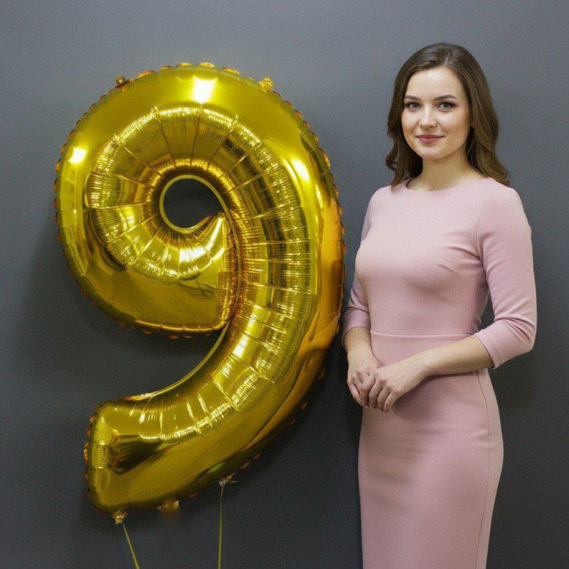 Цифра 9 золотая
