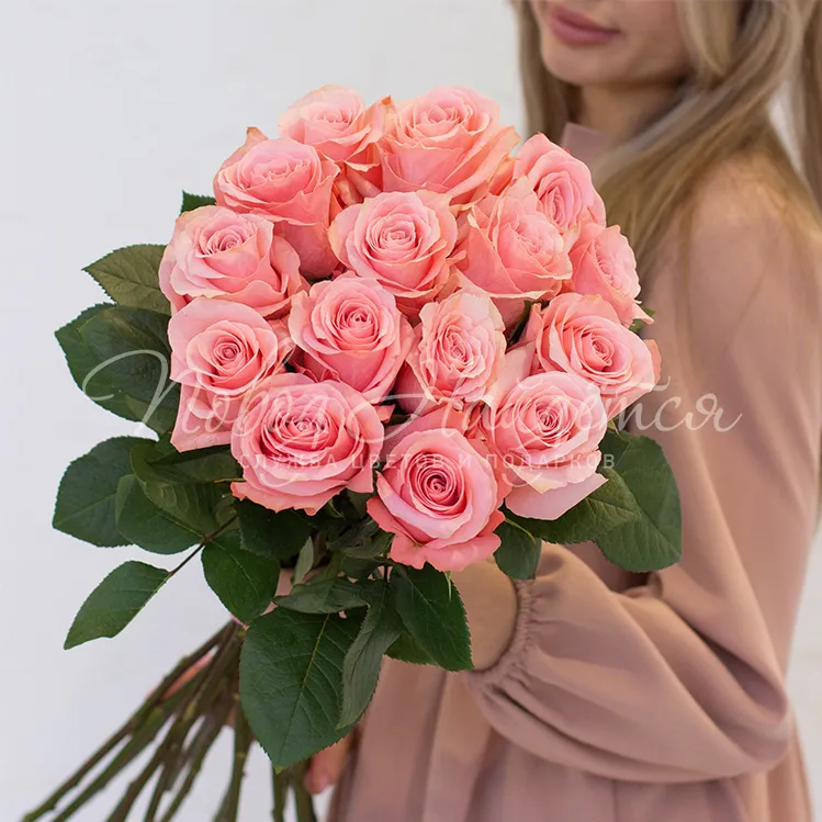 25 роз Букет 15 роз Be sweet