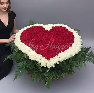 301 роза Букет Сердце красавицы