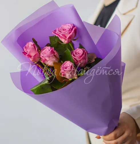 Букет 5 роз с бесплатной доставкой — Повод Найдется