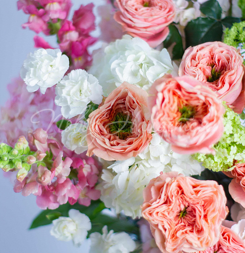 Букет В центре внимания — Повод Найдется