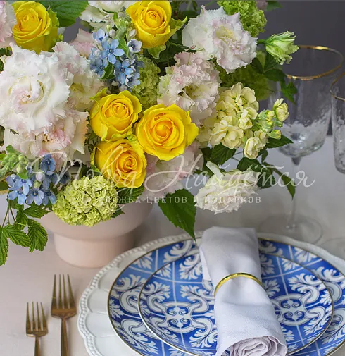 Цветочная композиция Композиция № 357 — Повод Найдется