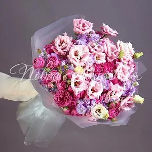 Букет с ЭУСТОМОЙ Букет Питерский вечер