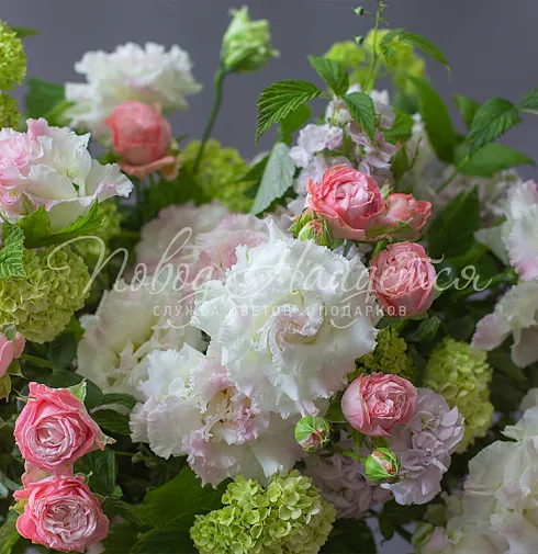 Цветочная композиция Композиция № 356 — Повод Найдется