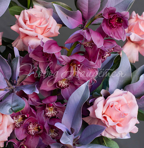 Букет От Луны до Марса — Повод Найдется