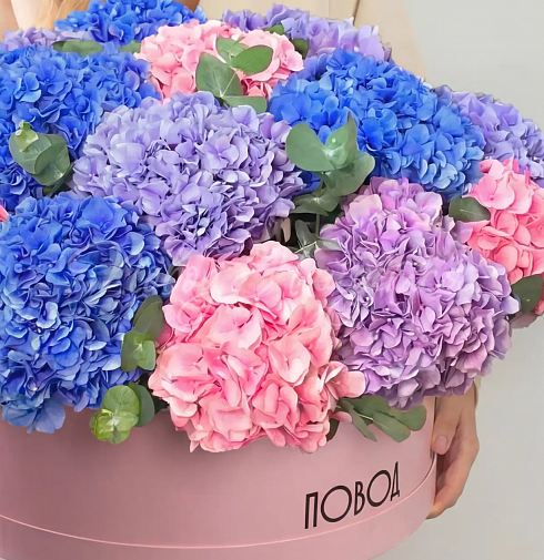 Корзина Московские каникулы — Повод Найдется