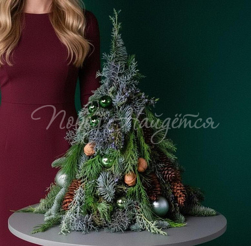 Цветочная композиция Сокровища мороза