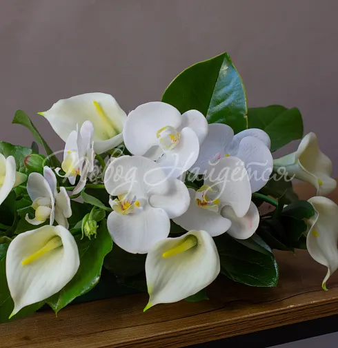 Цветочная композиция Композиция №143 — Повод Найдется