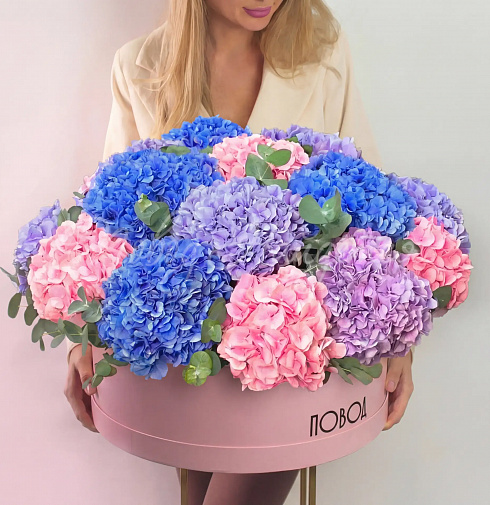 Корзина Московские каникулы — Повод Найдется