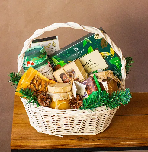 Корзина Чашечка здоровья — Повод Найдется