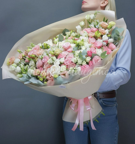 Дизайнерские букеты Букет Аморет