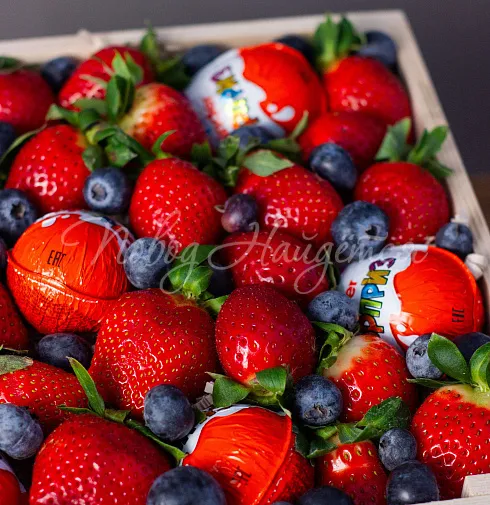 Корзина Праздничное настроение — Повод Найдется