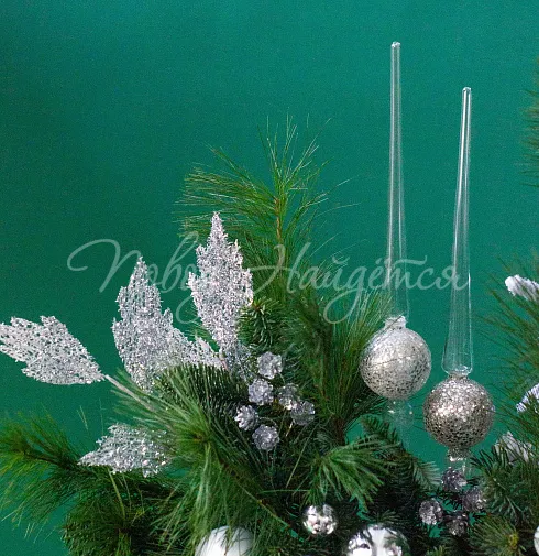 Цветочная композиция Зимняя ночь — Повод Найдется