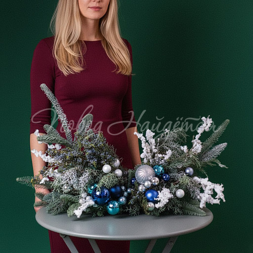 Цветочная композиция Зимний дворец