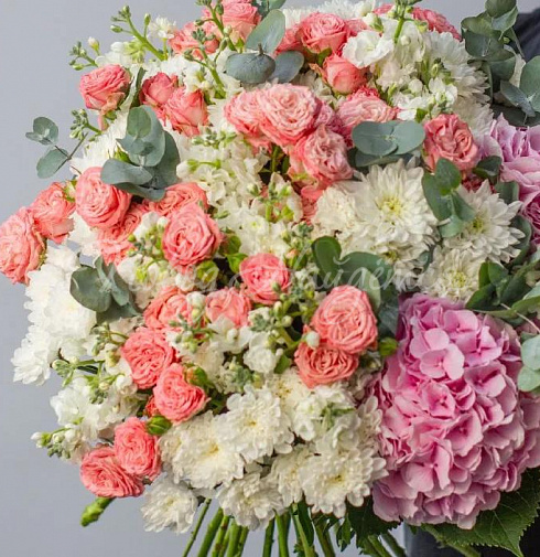 Букет Сумеречная нега — Повод Найдется