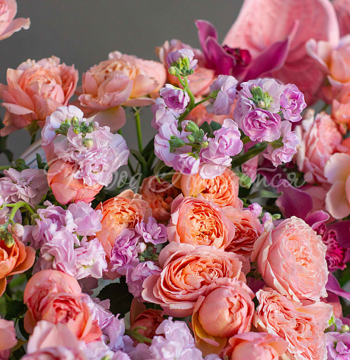 Корзина Охапка нежности — Повод Найдется