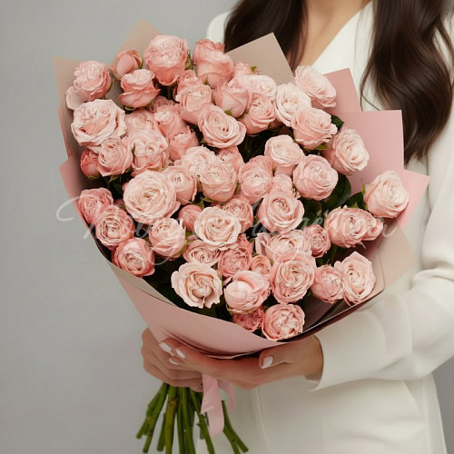 Пионовидные розы Букет Амалия