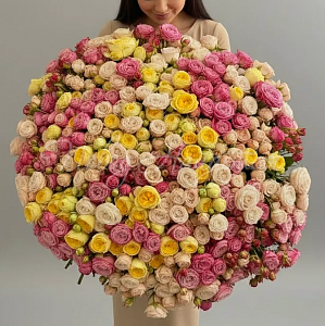 101 роза Букет Биатриса