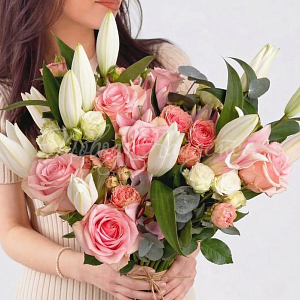 Букеты с ЛИЛИЯМИ Букет Гламурный