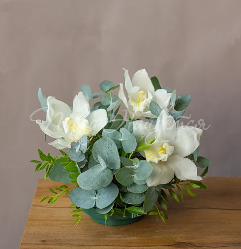 Цветочная композиция Композиция №147 — Повод Найдется