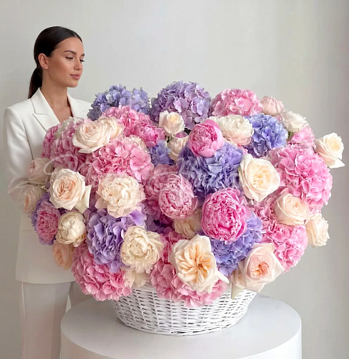 Корзина Сияние небес — Повод Найдется