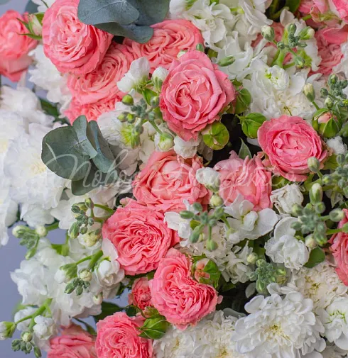 Букет Сумеречная нега — Повод Найдется