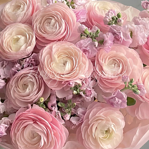 РАНУНКУЛЮСЫ Букет Крылья любви