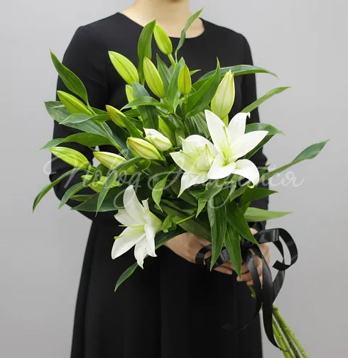 Букет Траурный букет №17 — Повод Найдется