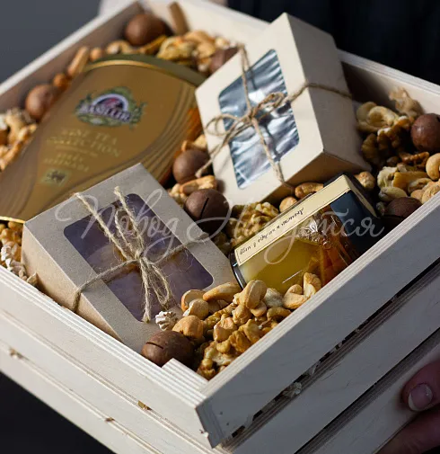 Корзина Ароматный праздник — Повод Найдется