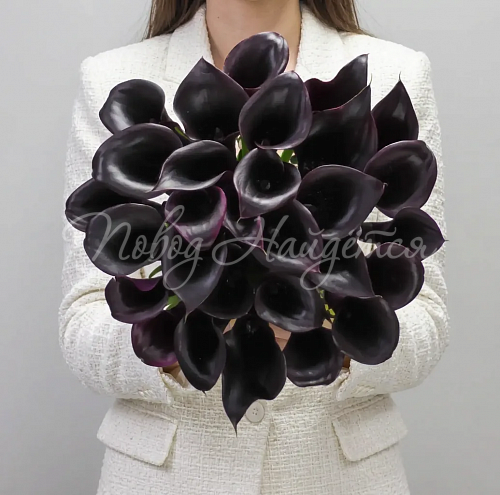 Мужской букет Букет 29 фиолетовых калл