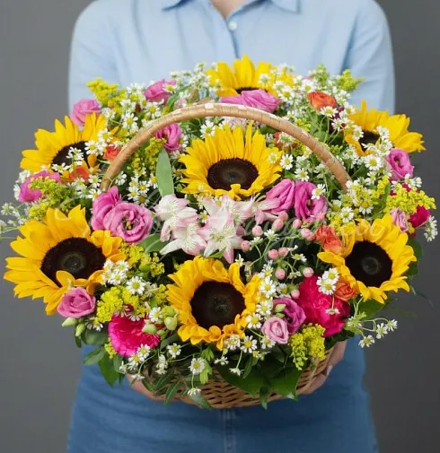 Корзина Летнее пробуждение — Повод Найдется